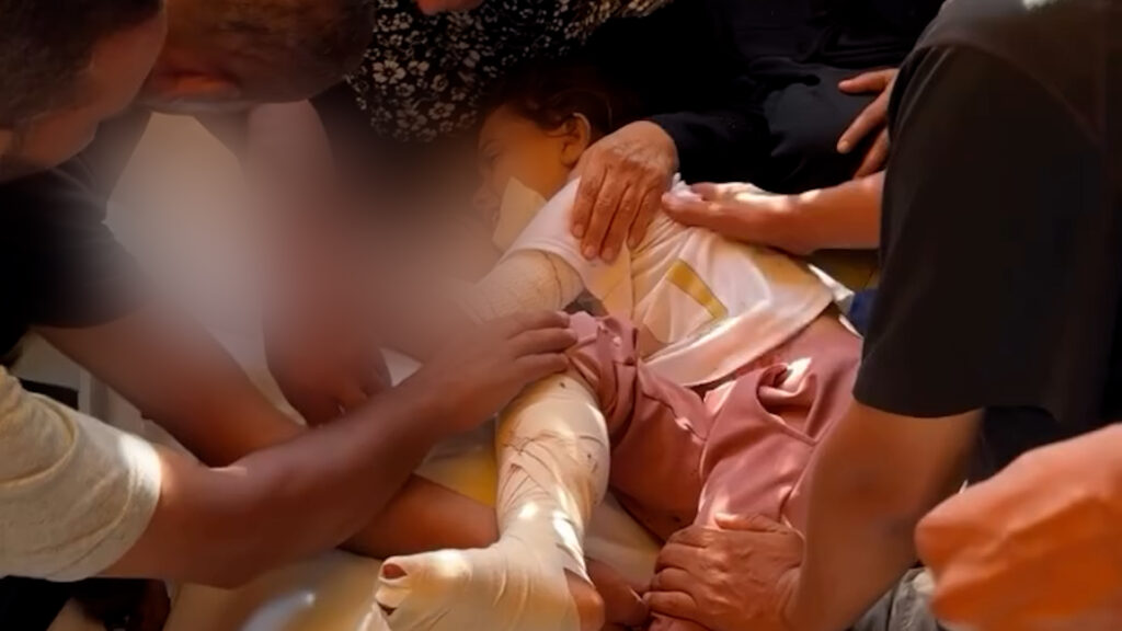 Video: Wounded girl in Gaza bids farewell to her dead father and siblings | Gaza