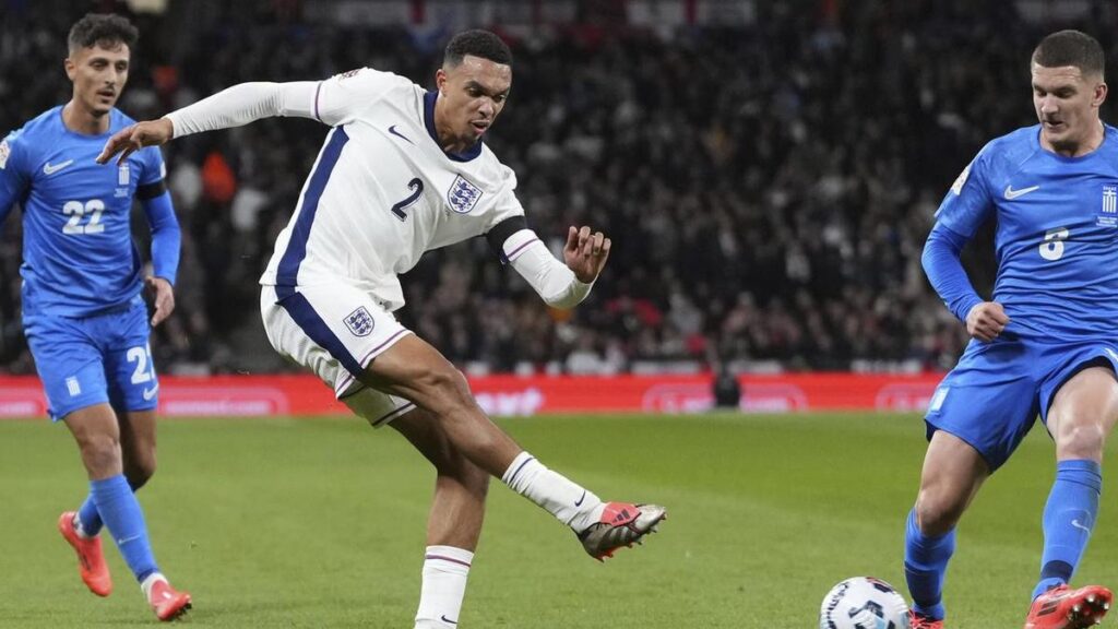 Alexander-Arnold axed as Rashford returns for England