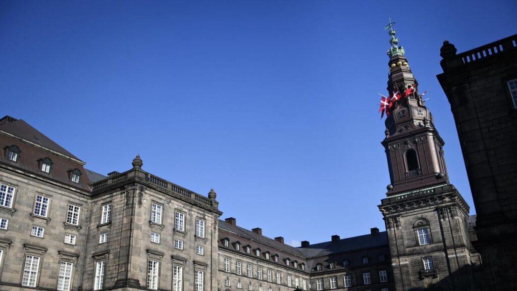 EU foreign ministers to face Gaza split in Copenhagen
